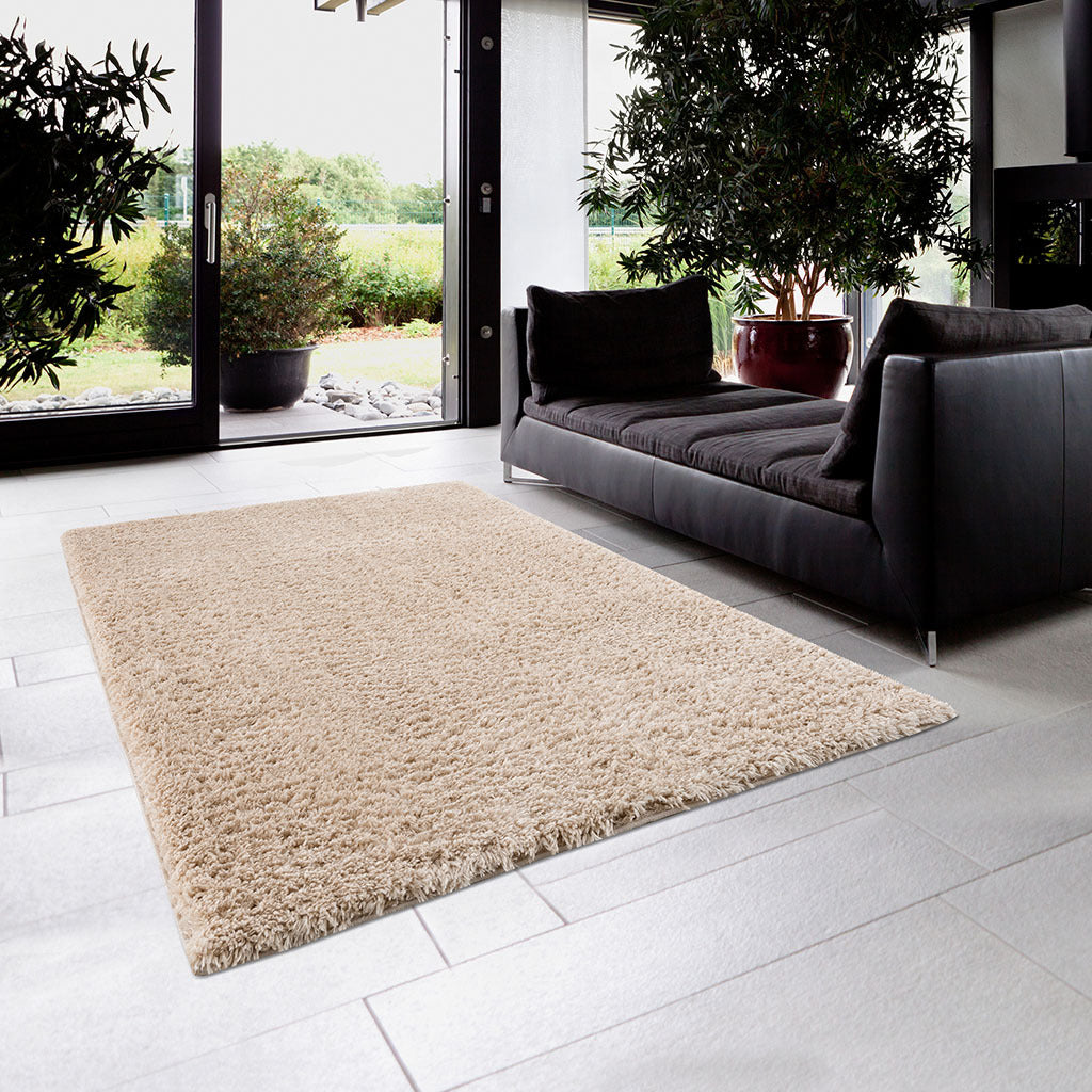 Luxurious Cream Polyester Shag Area Rug - Crafted in Turkey, 71in x 47in